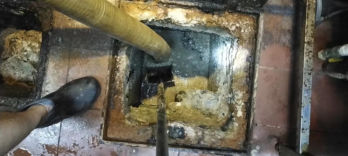 沙嘴街道污水池清理一般都有毒气，怎么预防中毒呢？