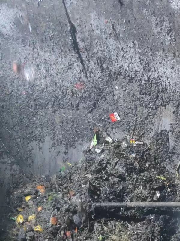 沙嘴街道污水池清理